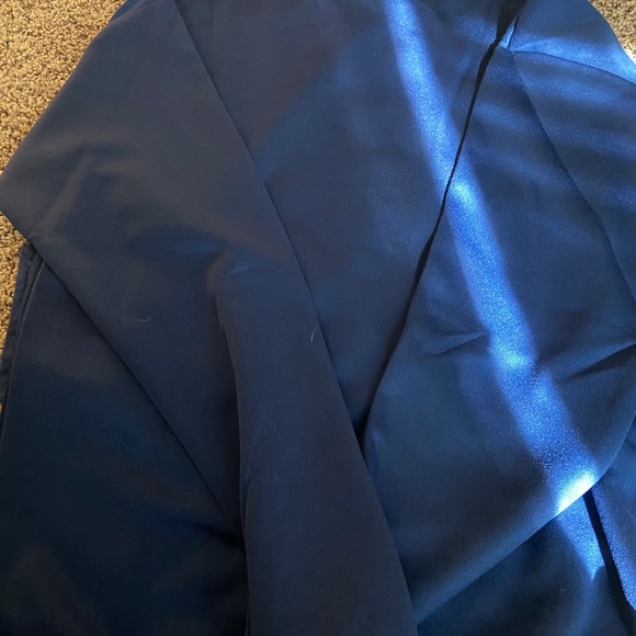 Nike - Picture 3 of 4